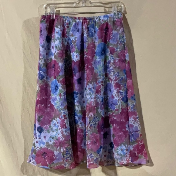 R & K Originals Size 10 Floral Printed Lined Skirt - Picture 1 of 5